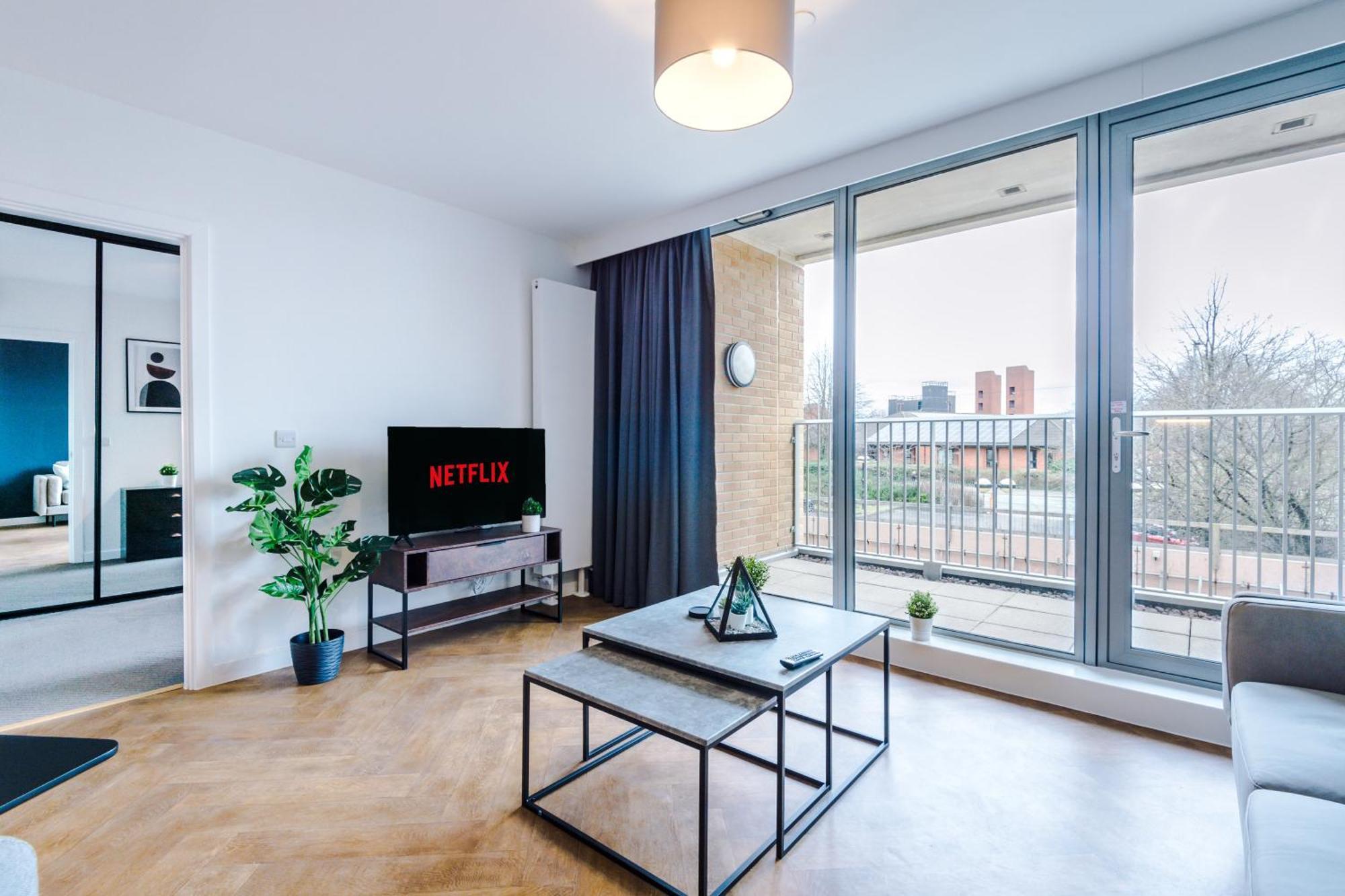 Hilltop Serviced Apartments - Ancoats Manchester Exterior photo